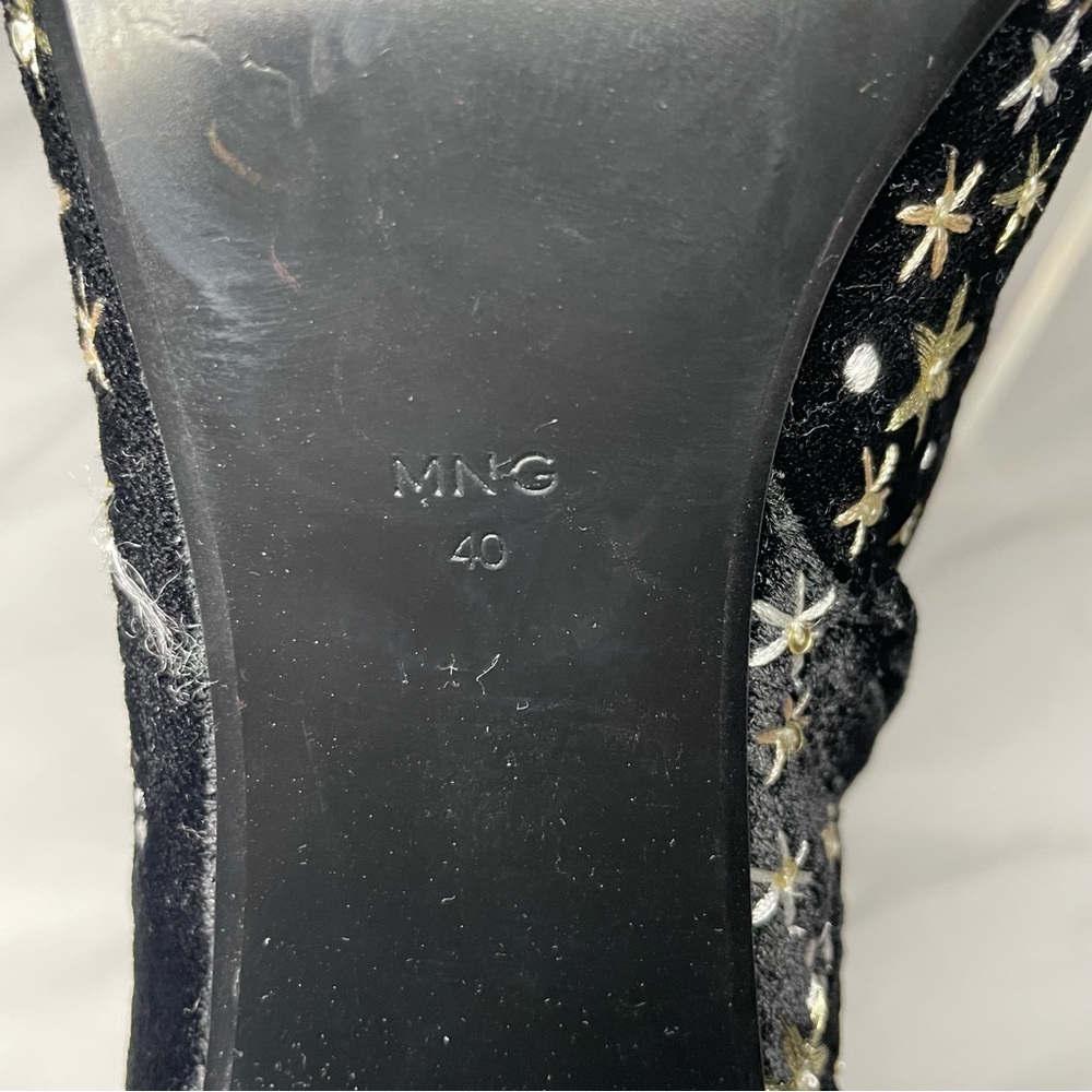 Mango RARE Stars Embroidered Celestial Black Velvet Ankle Boots size 40 - Picture 7 of 9